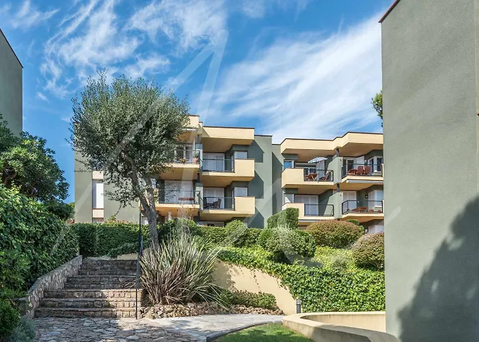 Xaloc By Seamount Calella De Palafrugell
